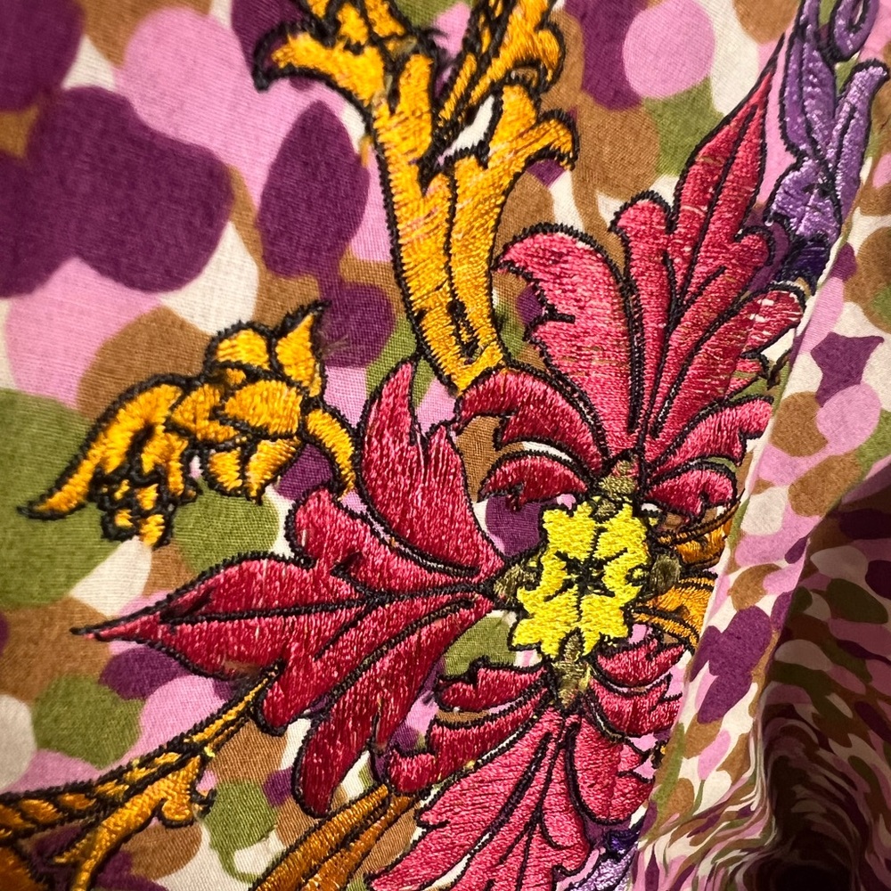 Robert Graham M Pink and Green Patterned Shirt - Picture 6 of 6